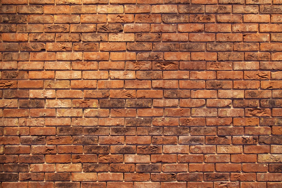 Brick or concrete block … Who makes the house strong? The differences explained in both the architect