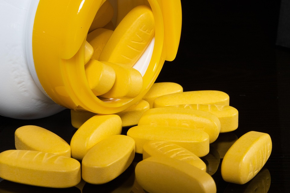 Which Vitamin deficiency causes the baldness? If you want to keep hair healthy, know it