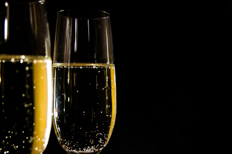 Drink before sleeping for good sleep at night will remove the full day fatigue, read benefits