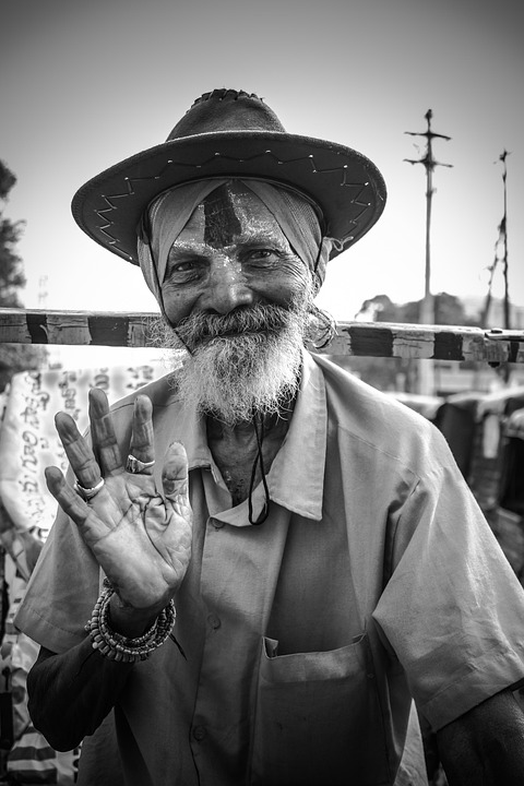 Baba Vanga Prediction 2025 December Lucky Rashifal | Baba Vanga Prediction December Horoscope Prediction Forecast | Baba Vanga Prediction 2025: Baba Vanga’s prediction for the last month of 2025: These four zodiac signs will be full and get rid of troubles. Life