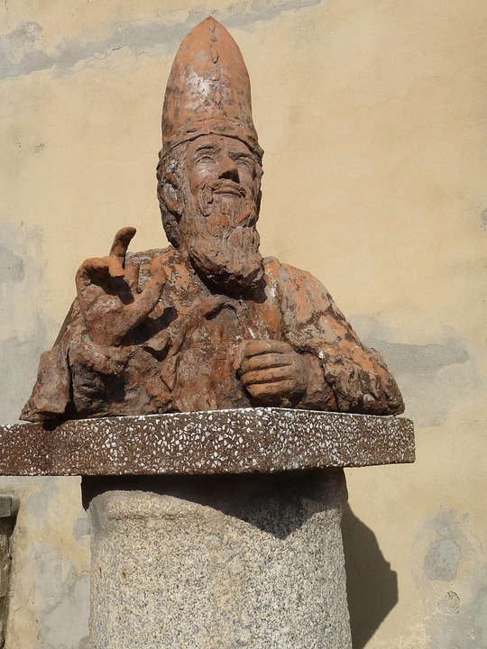 5 miraculous benefits of eating garlic in the morning on an empty stomach are mentioned by experts